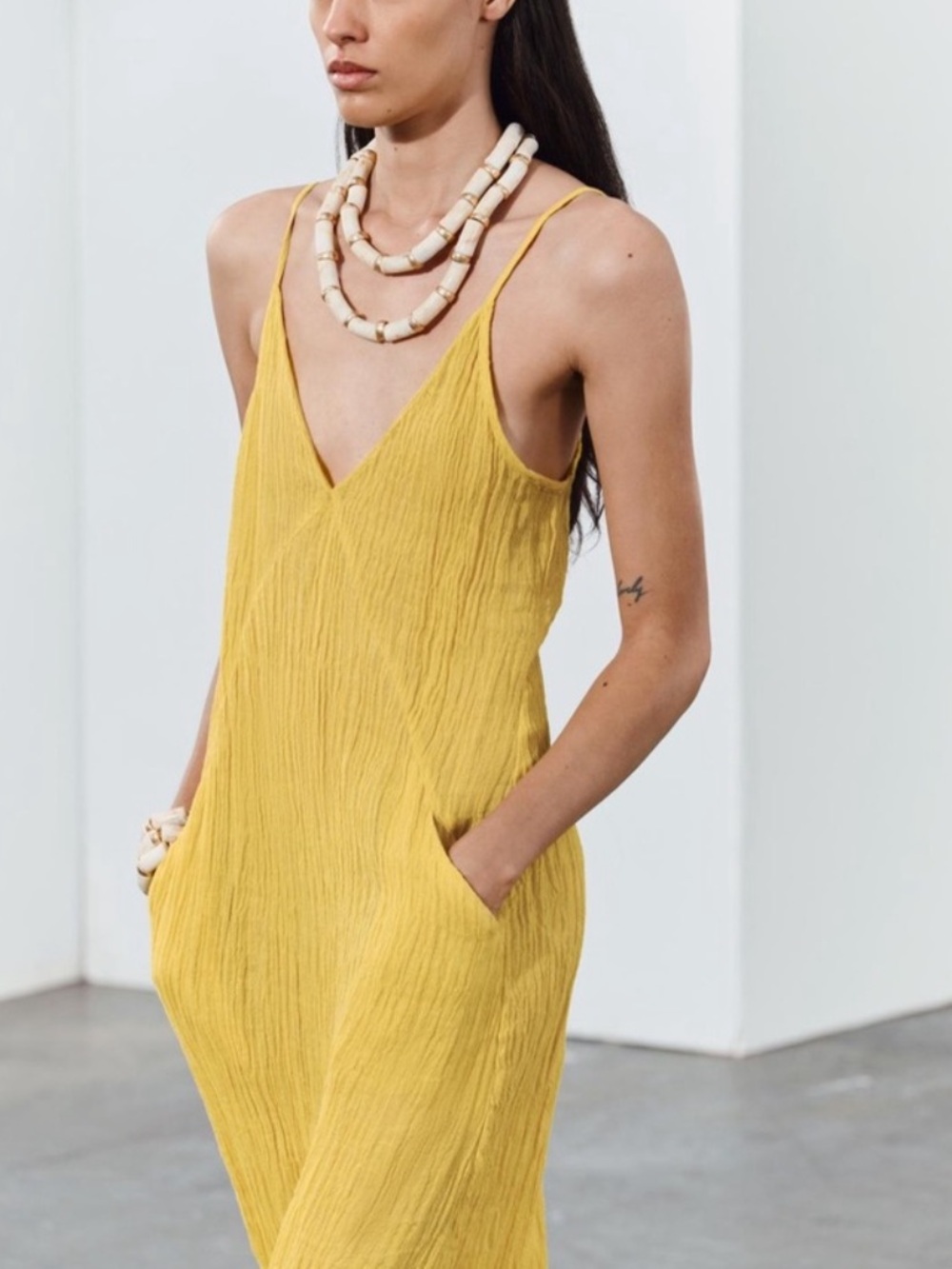 Zara 100% linen Mustard Yellow V-Neck Maxi Slip Dress - Picture 3 of 9